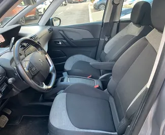 Verhuur Citroen C4 Picasso. Comfort, Minivan Auto te huur in Montenegro ✓ Borg van Zonder Borg ✓ Verzekeringsmogelijkheden TPL, CDW, SCDW, Passagiers, Buitenland.