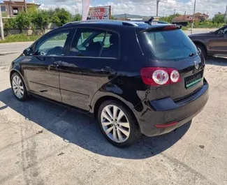 Autohuur Volkswagen Golf 6 #11750 Automatisch op de luchthaven van Tirana, uitgerust met 1,6L motor ➤ Van Romeo in Albanië.