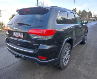 Autohuur Jeep Grand Cherokee 2020 in in Georgië, met Benzine brandstof en 295 pk ➤ Vanaf 158 GEL per dag.