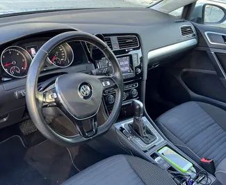 Volkswagen Golf Variant 2014 met Vooraandrijving systeem, beschikbaar in Valencia.