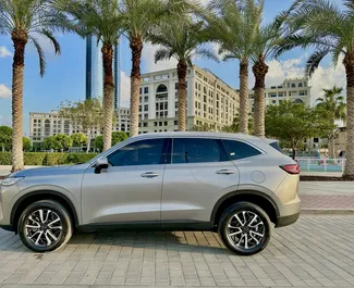 Benzine motor van 2,0L van Haval H6 2024 te huur in Dubai.