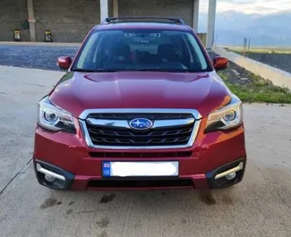 Vooraanzicht van een huurauto Subaru Forester in Tbilisi, Georgië ✓ Auto #1314. ✓ Transmissie Automatisch TM ✓ 14 beoordelingen.