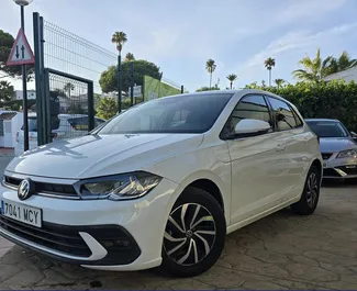 Autohuur Volkswagen Polo 2022 in in Spanje, met Benzine brandstof en 95 pk ➤ Vanaf 45 EUR per dag.