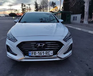 Autohuur Hyundai Sonata 2018 in in Georgië, met Benzine brandstof en 186 pk ➤ Vanaf 86 GEL per dag.