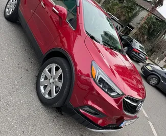 Buick Encore 2019 beschikbaar voor verhuur in Koetaisi, met een kilometerlimiet van onbeperkt.