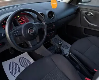 Verhuur SEAT Ibiza. Economy, Comfort Auto te huur in Albanië ✓ Borg van Borg van 30 EUR ✓ Verzekeringsmogelijkheden TPL.