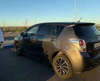 Autohuur Toyota Verso 2010 in in Albanië, met Diesel brandstof en 120 pk ➤ Vanaf 28 EUR per dag.