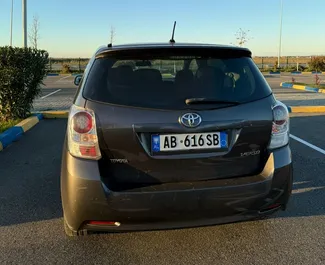 Autohuur Toyota Verso #11476 Handmatig in Durrës, uitgerust met 2,2L motor ➤ Van Emanuel in Albanië.