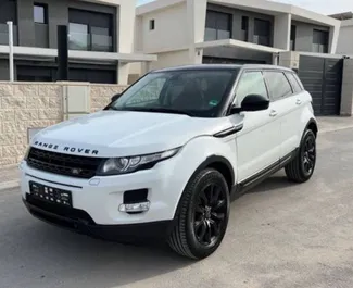 Vooraanzicht van een huurauto Land Rover Range Rover Evoque in Alicante, Spanje ✓ Auto #11726. ✓ Transmissie Automatisch TM ✓ 0 beoordelingen.