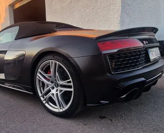 Benzine motor van 5,0L van Audi R8 2020 te huur in Alicante.