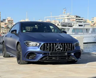 Vooraanzicht van een huurauto Mercedes-Benz CLA AMG in Alicante, Spanje ✓ Auto #11736. ✓ Transmissie Automatisch TM ✓ 0 beoordelingen.