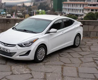 Vooraanzicht van een huurauto Hyundai Elantra in Tbilisi, Georgië ✓ Auto #10033. ✓ Transmissie Automatisch TM ✓ 0 beoordelingen.