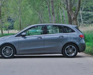 Autohuur Mercedes-Benz B-Class 2022 in in Montenegro, met Diesel brandstof en 107 pk ➤ Vanaf 79 EUR per dag.