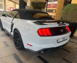 Ford Mustang Cabrio 2023 met Aandrijving achteraan systeem, beschikbaar in Dubai.