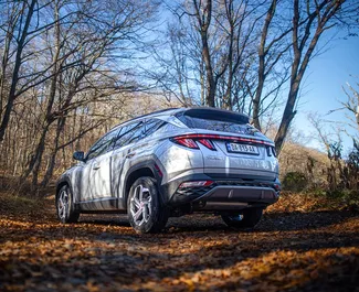 Hyundai Tucson 2022 beschikbaar voor verhuur in Tbilisi, met een kilometerlimiet van onbeperkt.