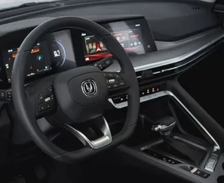 Verhuur Changan CS35 Plus. Economy, Comfort, Crossover Auto te huur in Azerbeidzjan ✓ Borg van Borg van 300 AZN ✓ Verzekeringsmogelijkheden TPL, CDW, SCDW, FDW, Passagiers, Diefstal, Jonge, Geen storting.