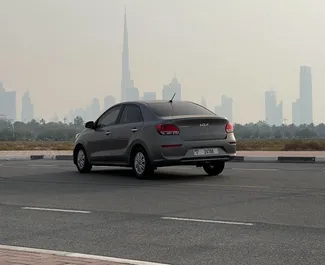 Autohuur Kia Pegas #11908 Automatisch in Dubai, uitgerust met 1,4L motor ➤ Van Mounir in de VAE.