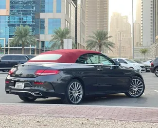 Autohuur Mercedes-Benz C200 Cabrio #11967 Automatisch in Dubai, uitgerust met 2,0L motor ➤ Van Andrei in de VAE.