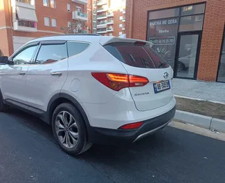 Verhuur Hyundai Santa Fe. Comfort, Crossover Auto te huur in Albanië ✓ Borg van Borg van 100 EUR ✓ Verzekeringsmogelijkheden TPL, CDW, SCDW, FDW, Diefstal.