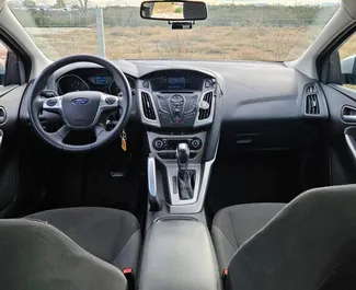 Verhuur Ford Focus. Comfort Auto te huur in Albanië ✓ Borg van Borg van 50 EUR ✓ Verzekeringsmogelijkheden TPL, Buitenland.