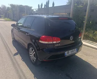 Autohuur Volkswagen Golf 6 2013 in in Albanië, met Diesel brandstof en 140 pk ➤ Vanaf 27 EUR per dag.