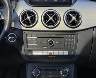 Mercedes-Benz B-Class 2018 beschikbaar voor verhuur in Budva, met een kilometerlimiet van onbeperkt.