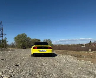 Autohuur Ford Mustang Cabrio 2022 in in Georgië, met Benzine brandstof en 320 pk ➤ Vanaf 225 GEL per dag.
