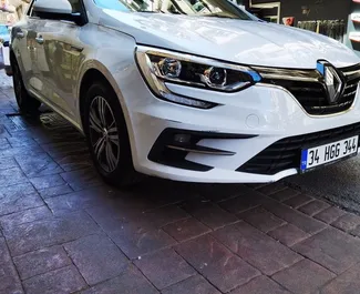 Renault Megane Sedan 2024 beschikbaar voor verhuur in Istanbul, met een kilometerlimiet van 250 km/dag.