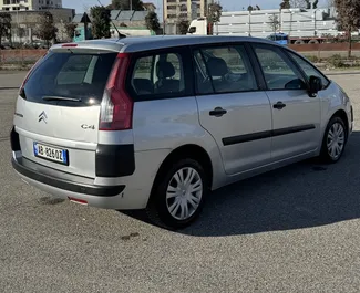 Verhuur Citroen C4 Grand Picasso. Comfort, Premium, Minivan Auto te huur in Albanië ✓ Borg van Zonder Borg ✓ Verzekeringsmogelijkheden TPL, FDW.