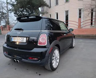 Verhuur Mini Cooper S. Comfort, Premium, Cabriolet Auto te huur in Georgië ✓ Borg van Zonder Borg ✓ Verzekeringsmogelijkheden TPL, SCDW, FDW, Passagiers, Diefstal.