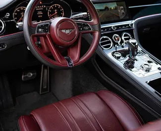 Bentley Continental GTC 2020 beschikbaar voor verhuur in Alicante, met een kilometerlimiet van 150 km/dag.