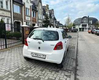 Verhuur Toyota Yaris. Economy, Comfort Auto te huur in Rusland ✓ Borg van Borg van 5000 RUB ✓ Verzekeringsmogelijkheden TPL.