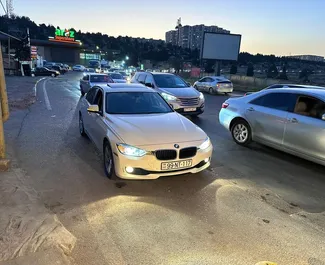 Autohuur BMW 330i 2014 in in Azerbeidzjan, met Benzine brandstof en 198 pk ➤ Vanaf 85 AZN per dag.