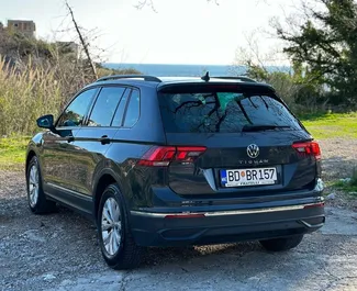Verhuur Volkswagen Tiguan. Comfort, Crossover Auto te huur in Montenegro ✓ Borg van Borg van 300 EUR ✓ Verzekeringsmogelijkheden TPL, SCDW, FDW, Passagiers, Buitenland.