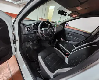 Autohuur Dacia Sandero #10077 Handmatig op de luchthaven van Tirana, uitgerust met 1,5L motor ➤ Van Marenglen in Albanië.