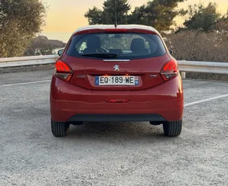 Verhuur Peugeot 208. Economy, Comfort Auto te huur in Montenegro ✓ Borg van Borg van 200 EUR ✓ Verzekeringsmogelijkheden TPL, CDW, SCDW, FDW, Buitenland.