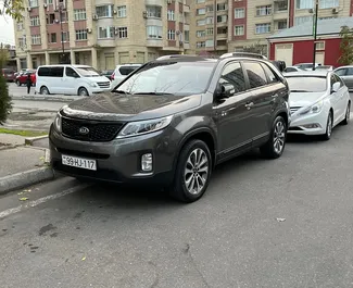 Vooraanzicht van een huurauto Kia Sorento in Bakoe, Azerbeidzjan ✓ Auto #12942. ✓ Transmissie Automatisch TM ✓ 0 beoordelingen.