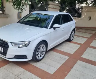 Vooraanzicht van een huurauto Audi A3 in Budva, Montenegro ✓ Auto #12977. ✓ Transmissie Automatisch TM ✓ 0 beoordelingen.