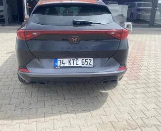 Benzine motor van 1,5L van Cupra Formentor 2024 te huur Luchthaven Dalaman.