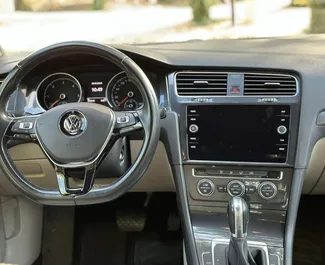 Diesel motor van 1,6L van Volkswagen Golf 7 2019 te huur in Rafailovici.