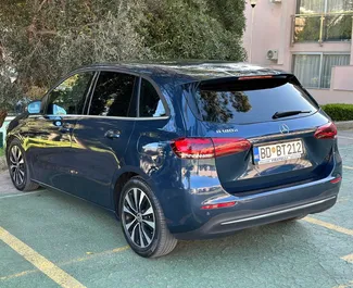 Verhuur Mercedes-Benz B-Class. Comfort, Premium Auto te huur in Montenegro ✓ Borg van Borg van 250 EUR ✓ Verzekeringsmogelijkheden TPL, CDW, SCDW, FDW, Passagiers, Buitenland.