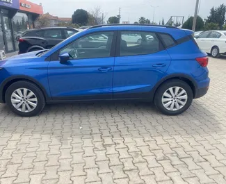 Benzine motor van 1,0L van SEAT Arona 2025 te huur Luchthaven Dalaman.