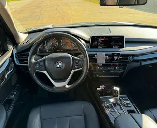 Verhuur BMW X5. Premium, Crossover Auto te huur in Georgië ✓ Borg van Zonder Borg ✓ Verzekeringsmogelijkheden TPL, CDW, SCDW, FDW, Passagiers, Diefstal, Geen storting.