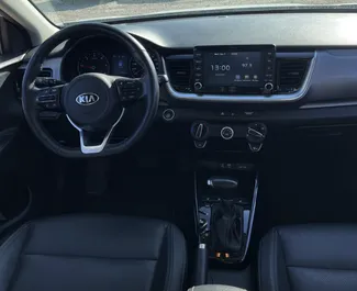 Autohuur Kia Stonic #13254 Automatisch op de luchthaven van Tirana, uitgerust met 1,6L motor ➤ Van Johanes in Albanië.