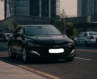 Vooraanzicht van een huurauto Chevrolet Malibu in Tasjkent, Oezbekistan ✓ Auto #6839. ✓ Transmissie Automatisch TM ✓ 0 beoordelingen.