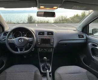 Volkswagen Polo 2018 beschikbaar voor verhuur in Rafailovici, met een kilometerlimiet van onbeperkt.