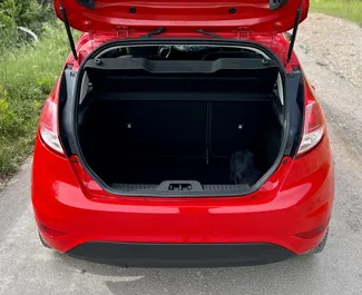 Benzine motor van 1,0L van Ford Fiesta Ecoboost 2017 te huur in Budva.