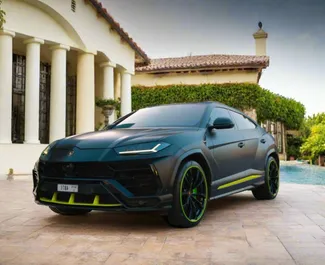 Vooraanzicht van een huurauto Lamborghini Urus in Dubai, Verenigde Arabische Emiraten ✓ Auto #13473. ✓ Transmissie Automatisch TM ✓ 0 beoordelingen.