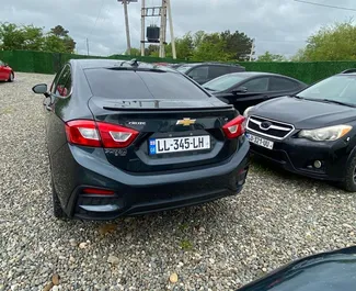 Autohuur Chevrolet Cruze 2018 in in Georgië, met Benzine brandstof en 153 pk ➤ Vanaf 124 GEL per dag.