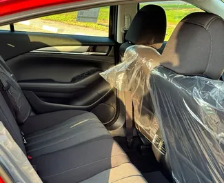 Verhuur Mazda 6. Comfort, Premium Auto te huur in de VAE ✓ Borg van Borg van 2500 AED ✓ Verzekeringsmogelijkheden TPL.